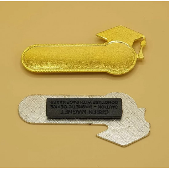 Gold or silver metal graduation brooch with epoxy (customized printing) Gold or silver metal graduation brooch with epoxy (customized printing)